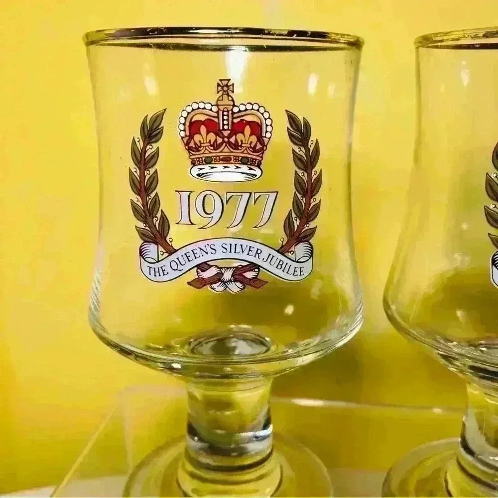 Commemorative hand painted glasses. Sold as a set. Some age  appropriate wear. - Picture 4 of 4
